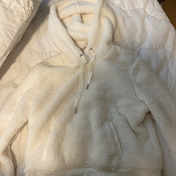 fleece pullover sweatshirt - Picture 2 of 5